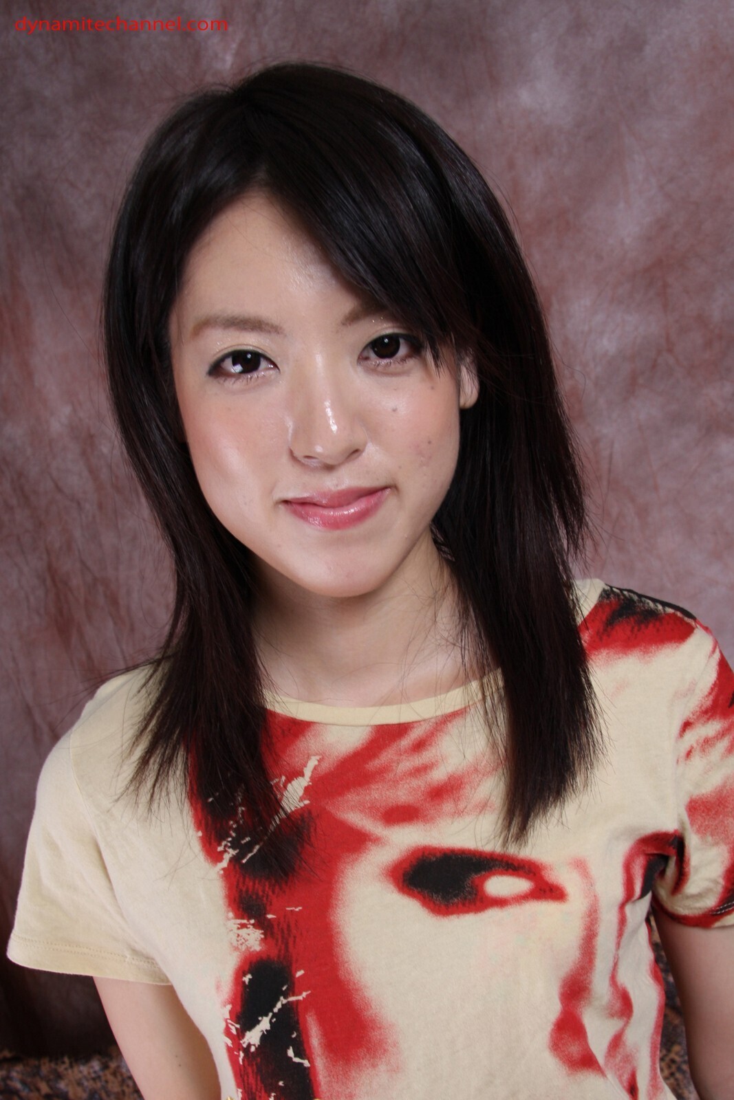 [Dynamitechannel] 2012.11.20 佐伯朋美 日本丝袜女优诱惑